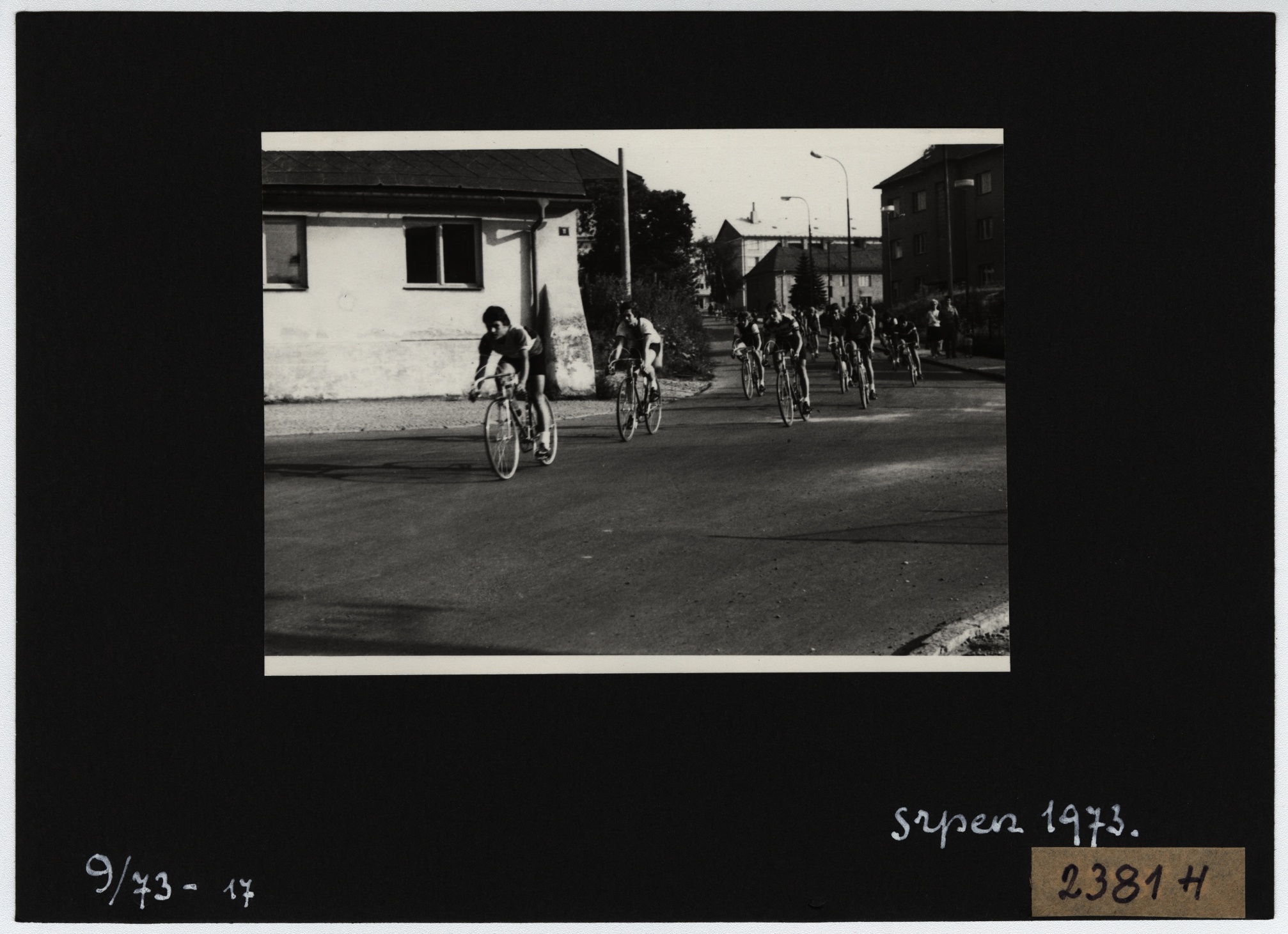 Náhledový obrázek Cyklistický pohár Frývaldovské stávky v Jeseníku (čb. fotografie) - 2