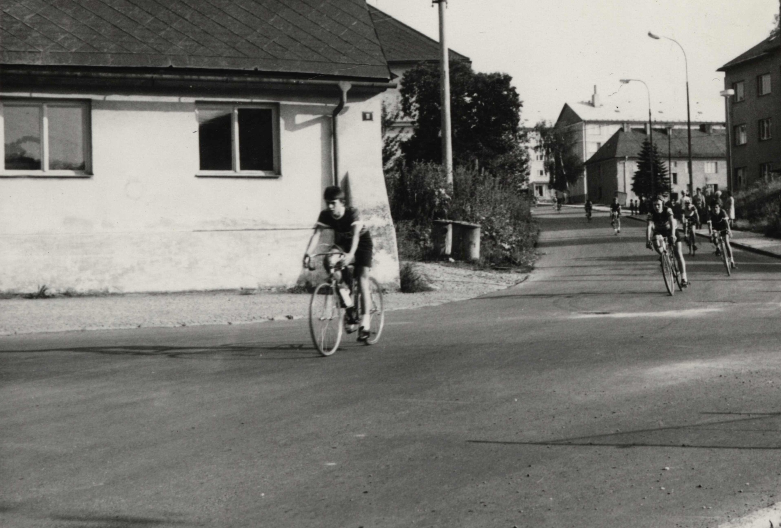 Náhledový obrázek Cyklistický pohár Frývaldovské stávky v Jeseníku (čb. fotografie) - 1