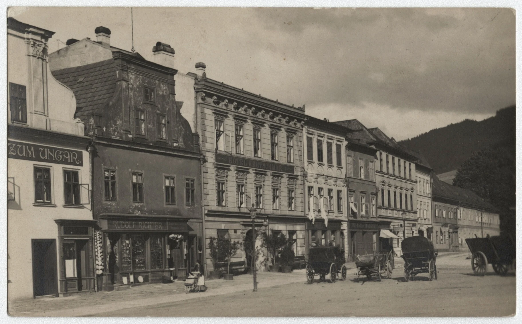 Náhledový obrázek předmětu Náměstí v Jeseníku (čb. fotografie)