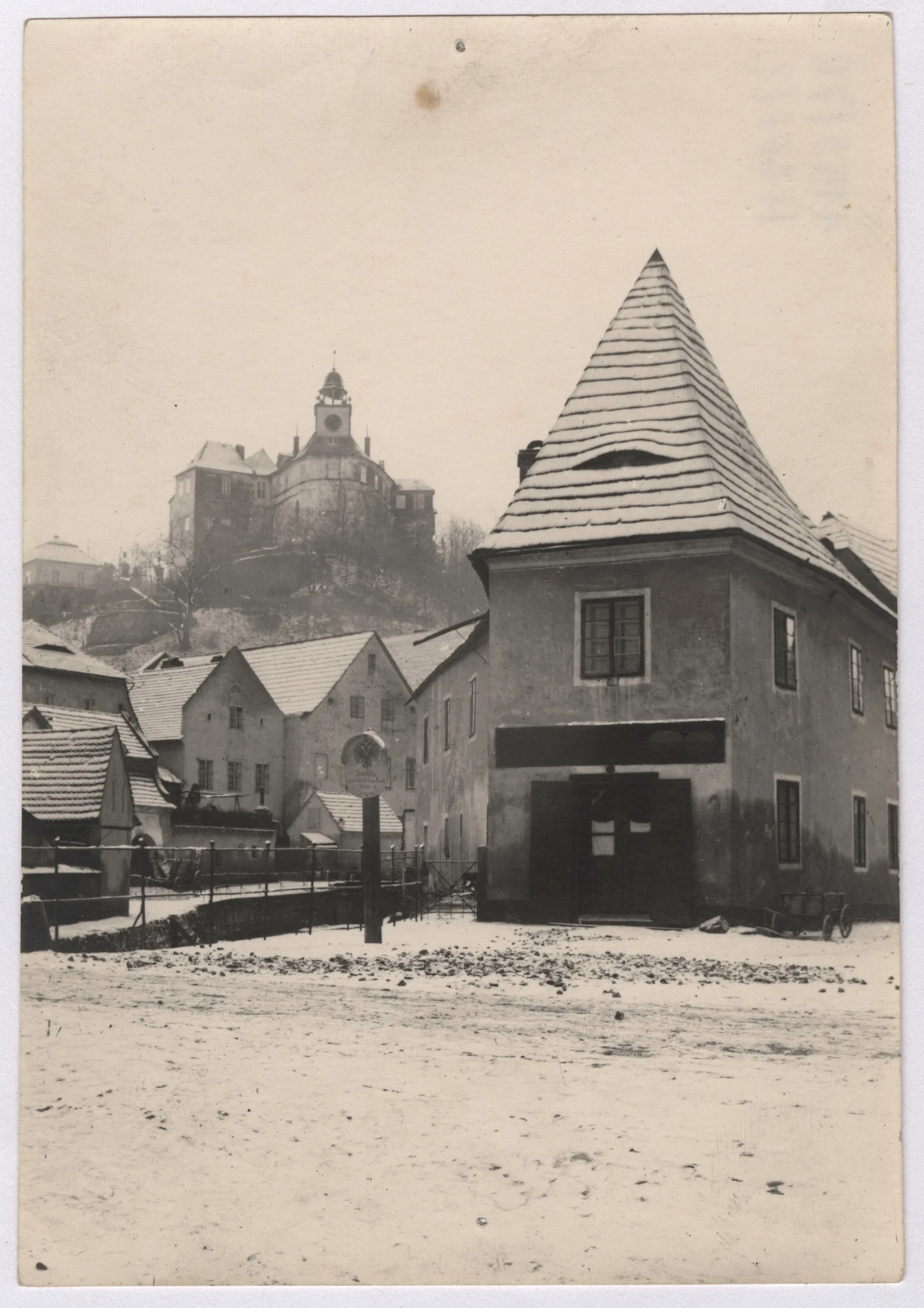 Náhledový obrázek předmětu Město Javorník a zámek Jánský Vrch (čb. fotografie)