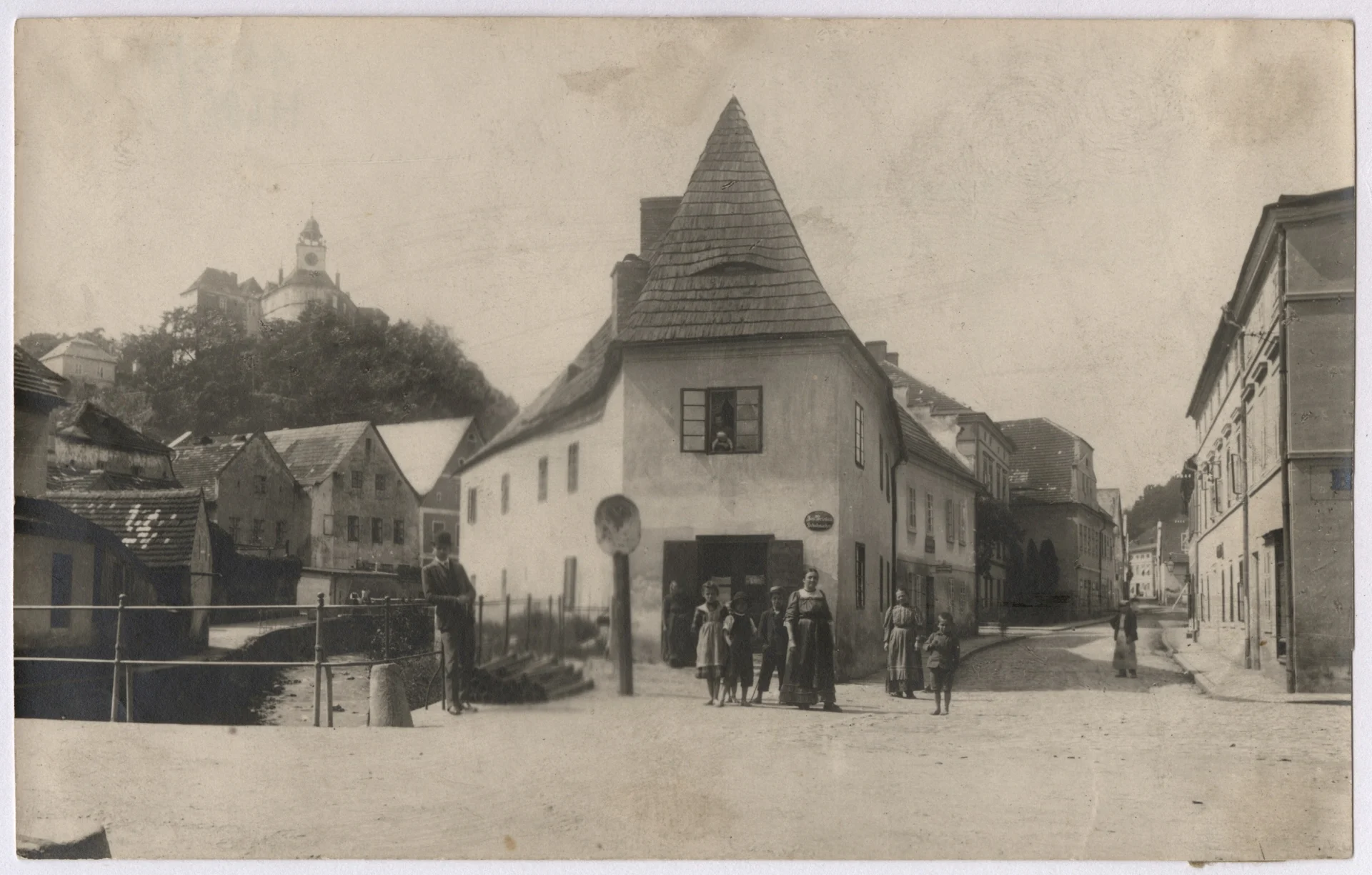 Náhledový obrázek předmětu Město Javorník a zámek Jánský Vrch (čb. fotografie)