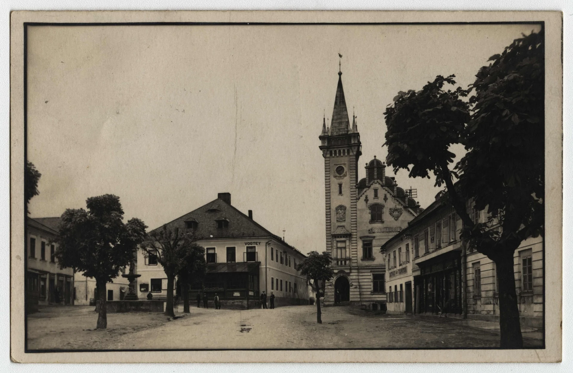 Náhledový obrázek předmětu Náměstí v Branné (čb. pohlednice)