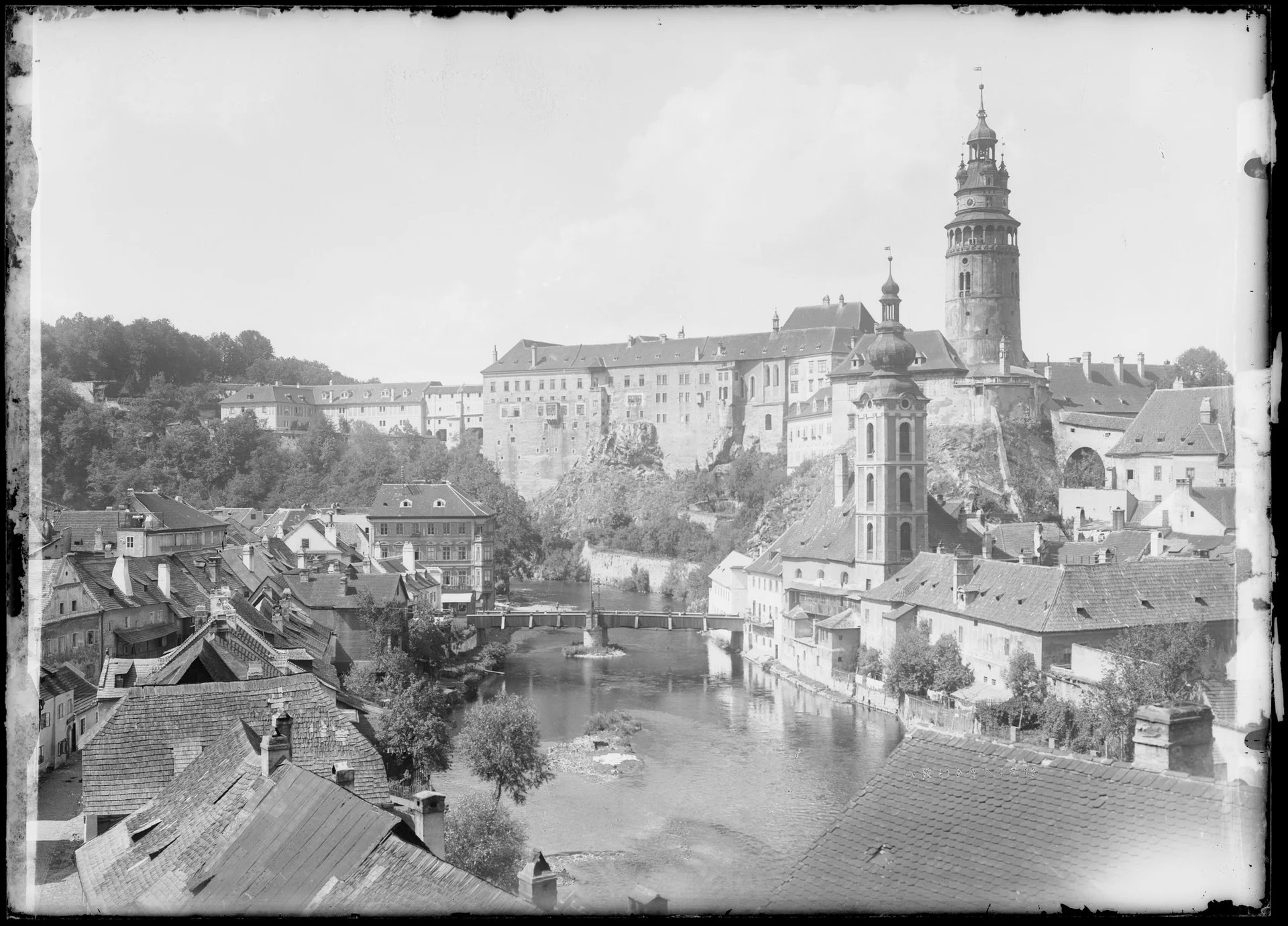 Náhledový obrázek předmětu Pohled na hrad a zámek Český Krumlov