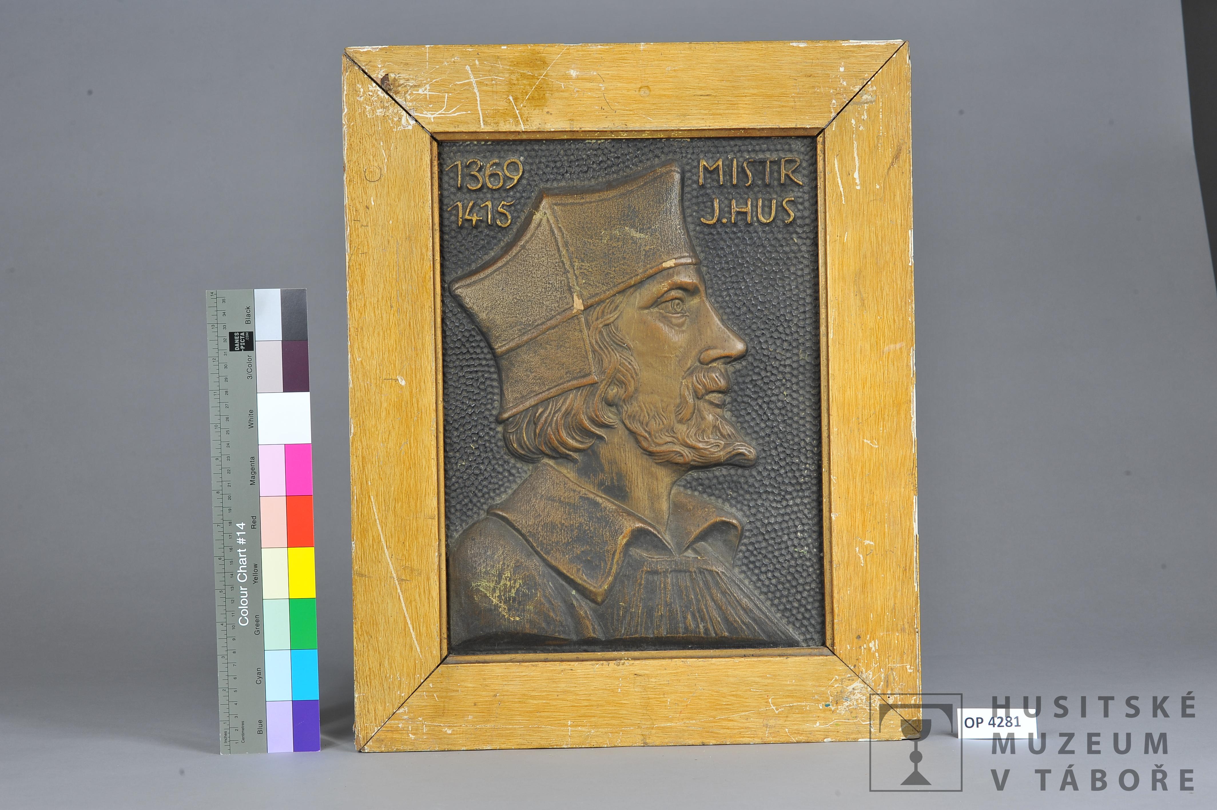 Náhledový obrázek reliéf "Mistr Jan Hus (1369-1415)" - 1