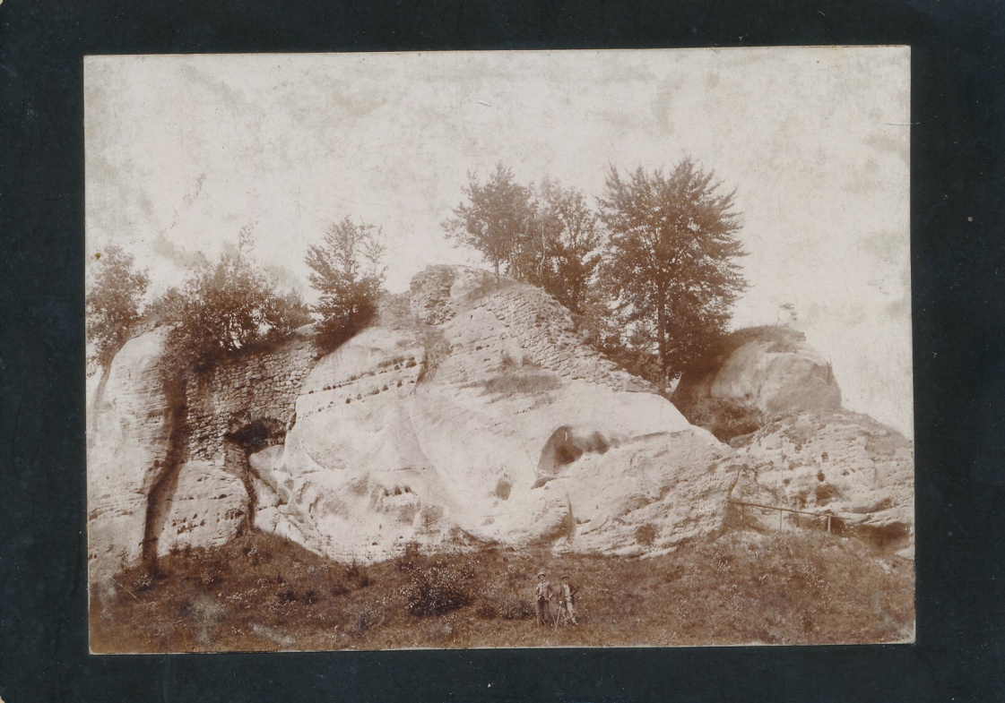 Náhledový obrázek Hrad Pařez - 1
