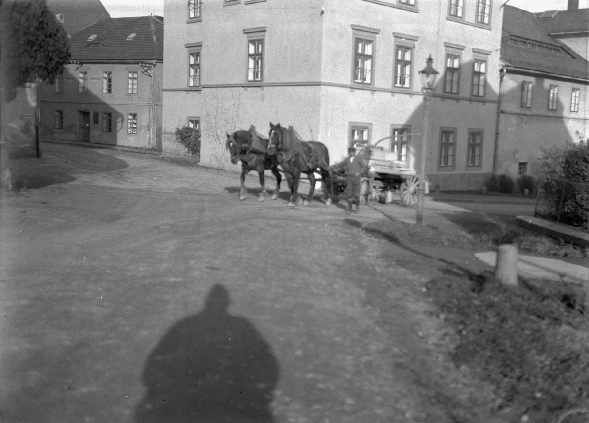 Náhledový obrázek předmětu Přeprava Eichendorffovy lavice (čb. fotografie)