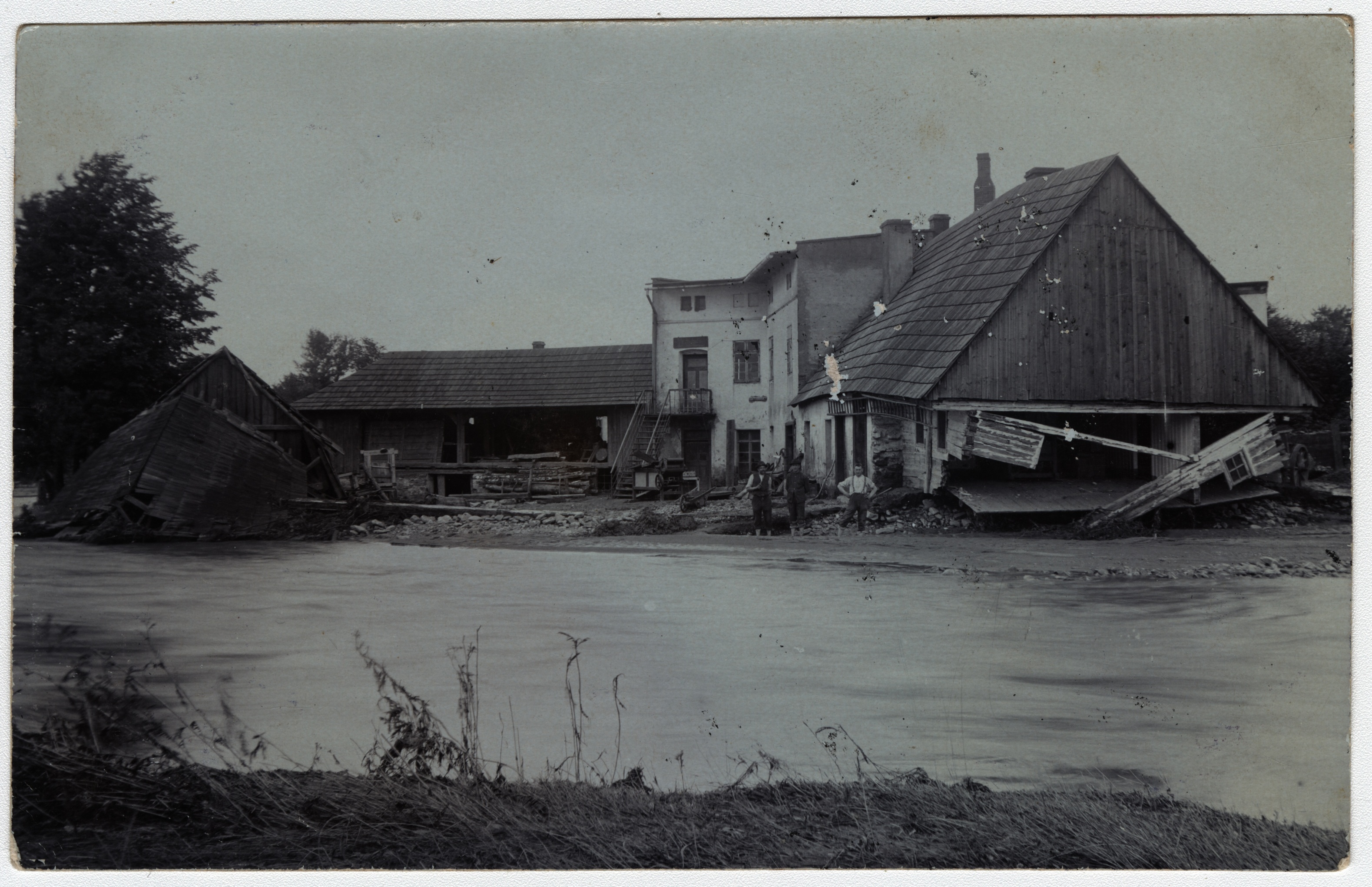 Náhledový obrázek Povodeň r. 1903: Mikulovice (čb. fotografie) - 1