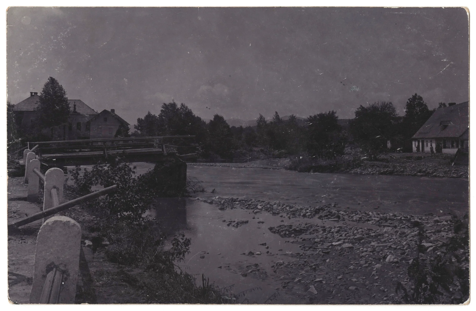 Náhledový obrázek předmětu Povodeň r. 1903 na Jesenicku (čb. fotografie)