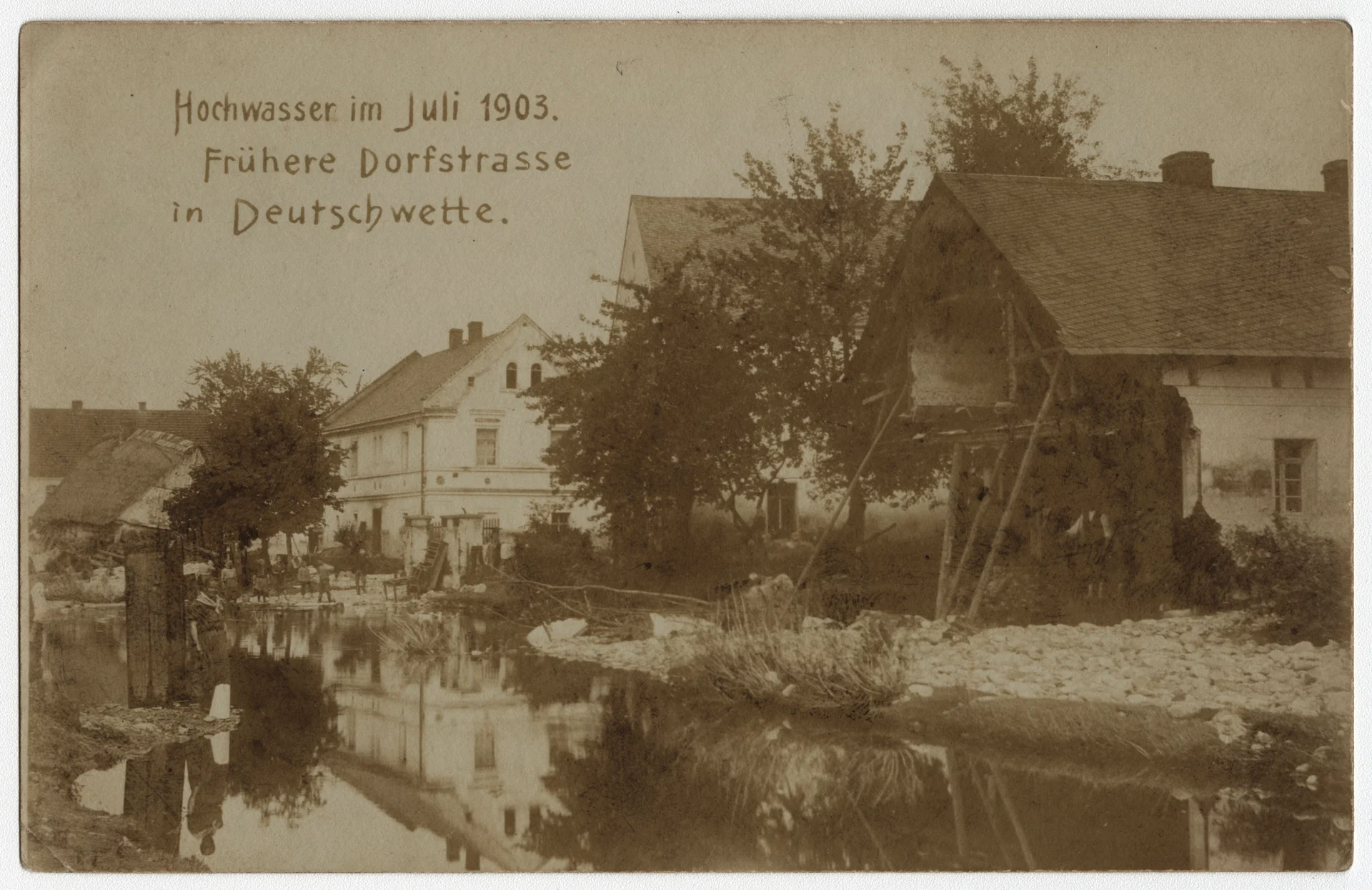 Náhledový obrázek předmětu Povodeň r. 1903: Nowy Świętów (čb. fotografie)