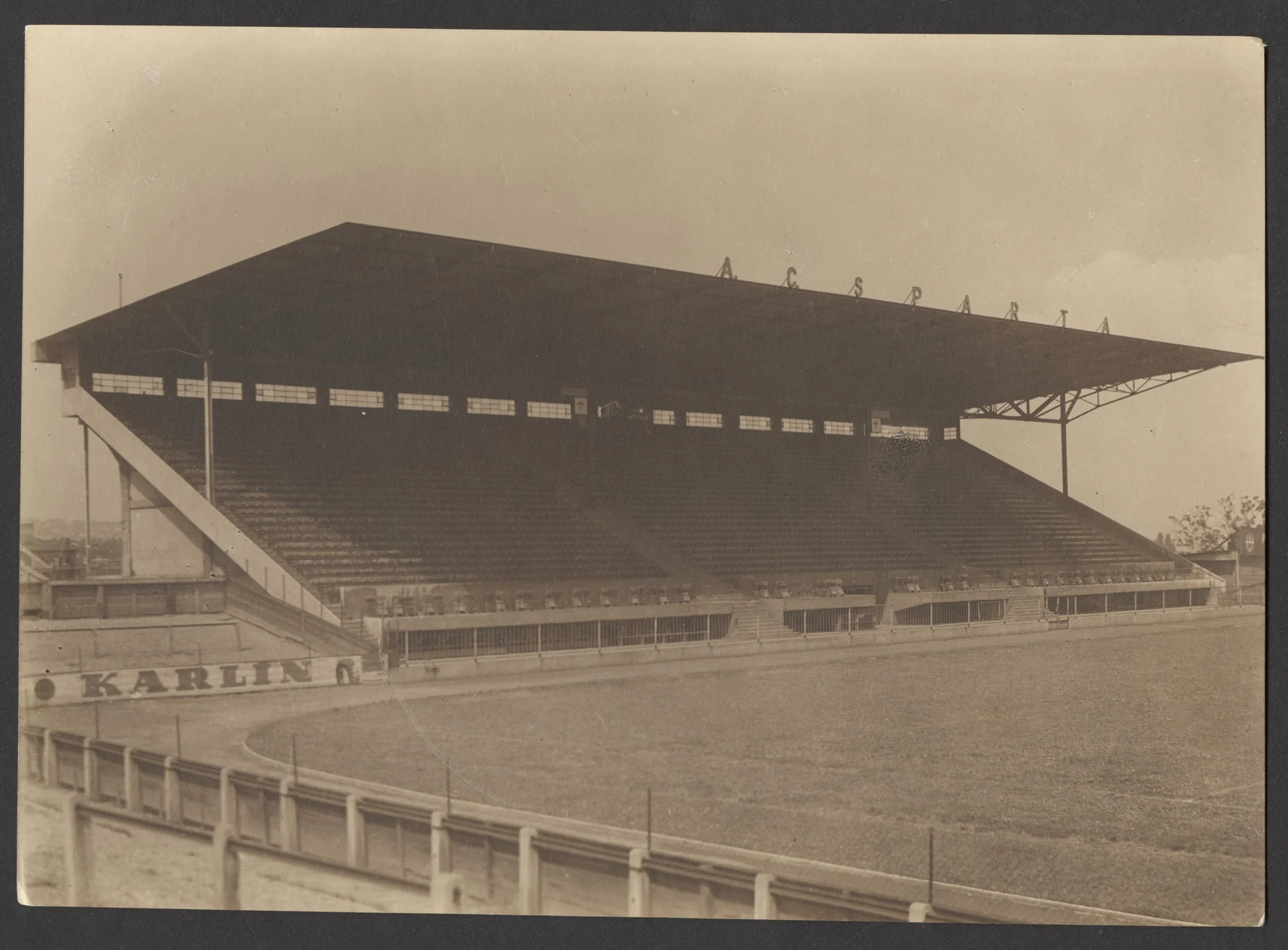 Náhledový obrázek předmětu Fotbalový stadion AC Sparta na Letné