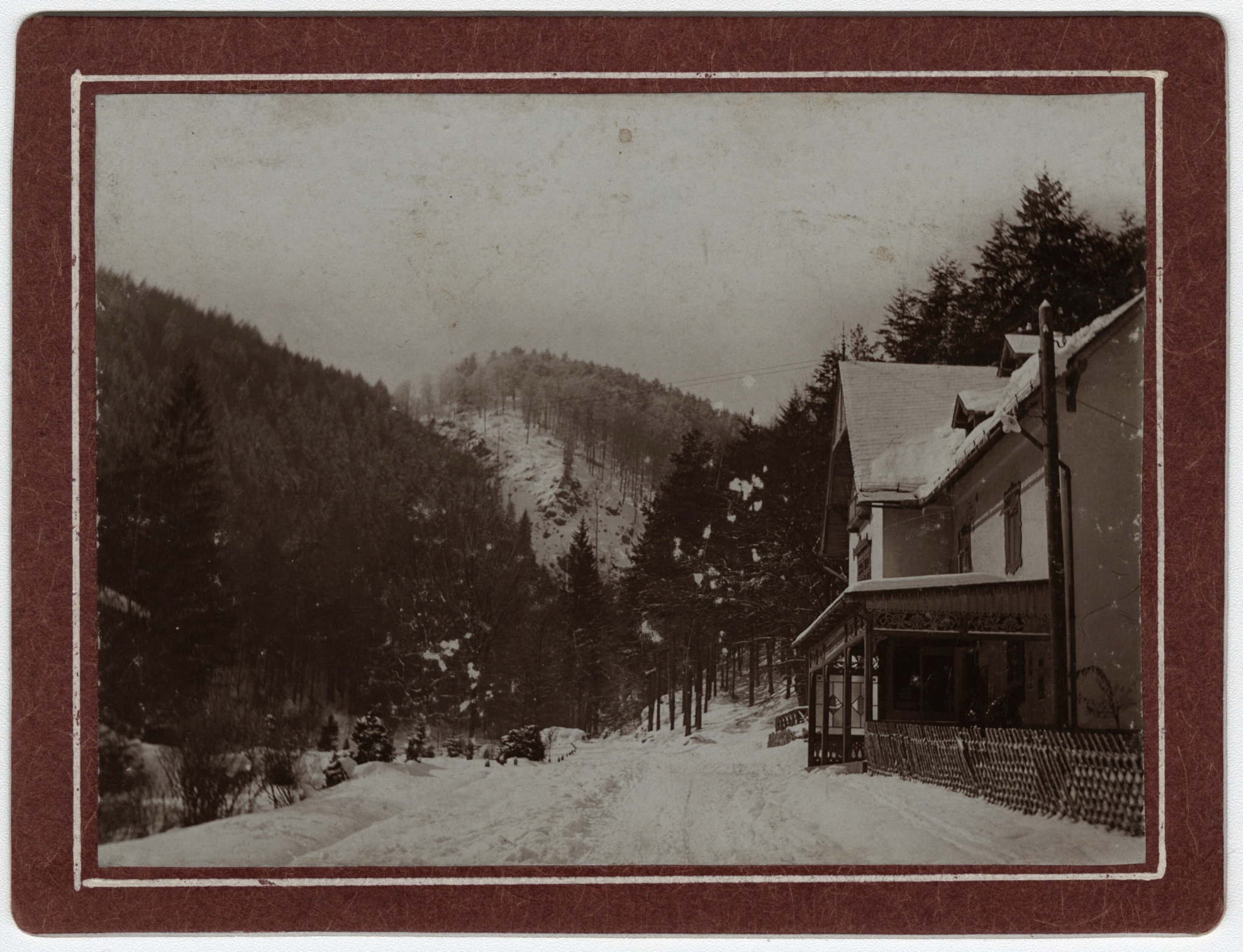 Náhledový obrázek Račí údolí u Javorníka (čb. fotografie) - 1