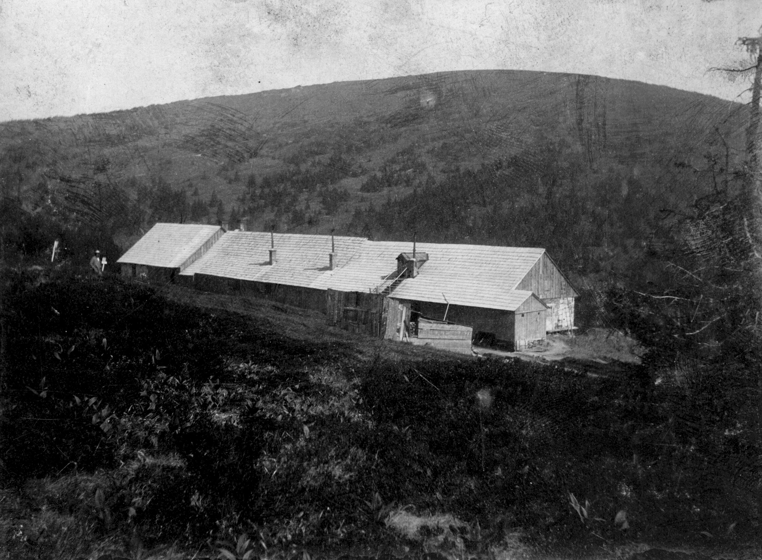 Náhledový obrázek Ovčárna pod Pradědem (čb. fotografie) - 2