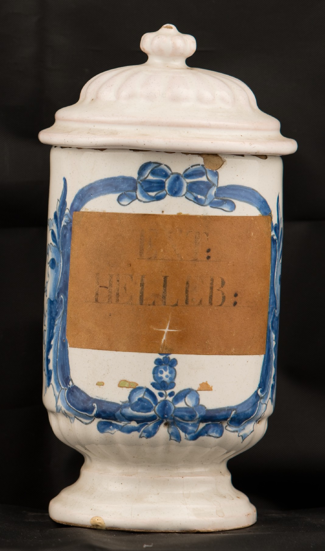 Náhledový obrázek Lékárenská nádobka rok 1721 - 1
