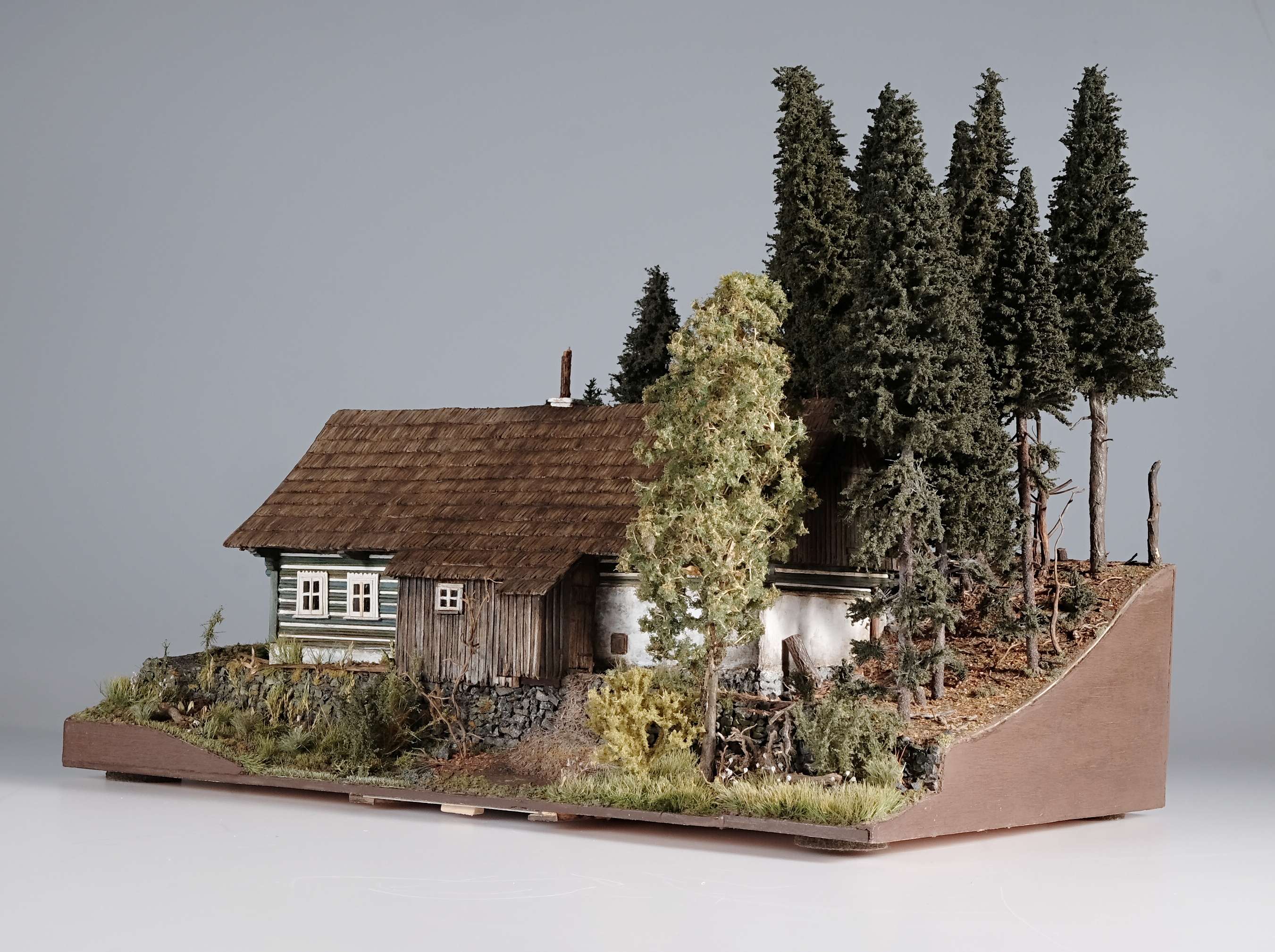 Náhledový obrázek Model roubeného domu Bratrouchov čp. 61 - 2