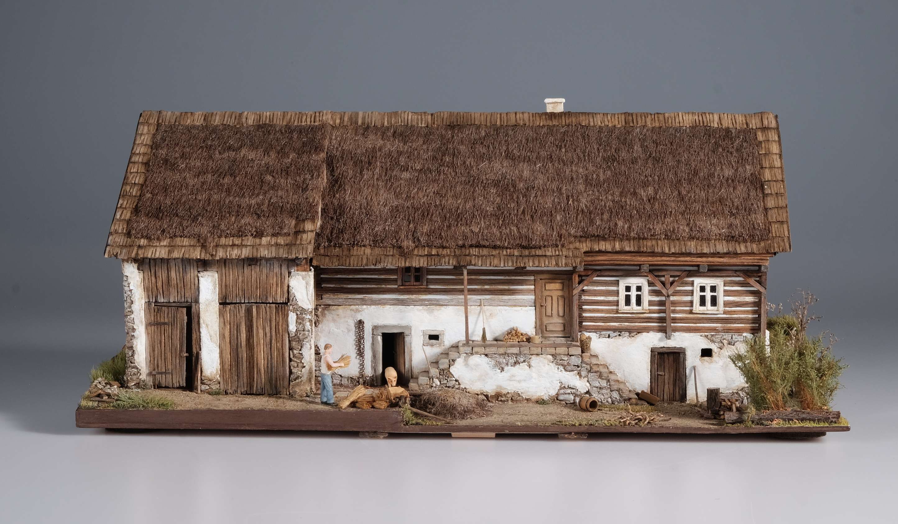 Náhledový obrázek Model roubeného domu Hradčany čp. 19 - 1