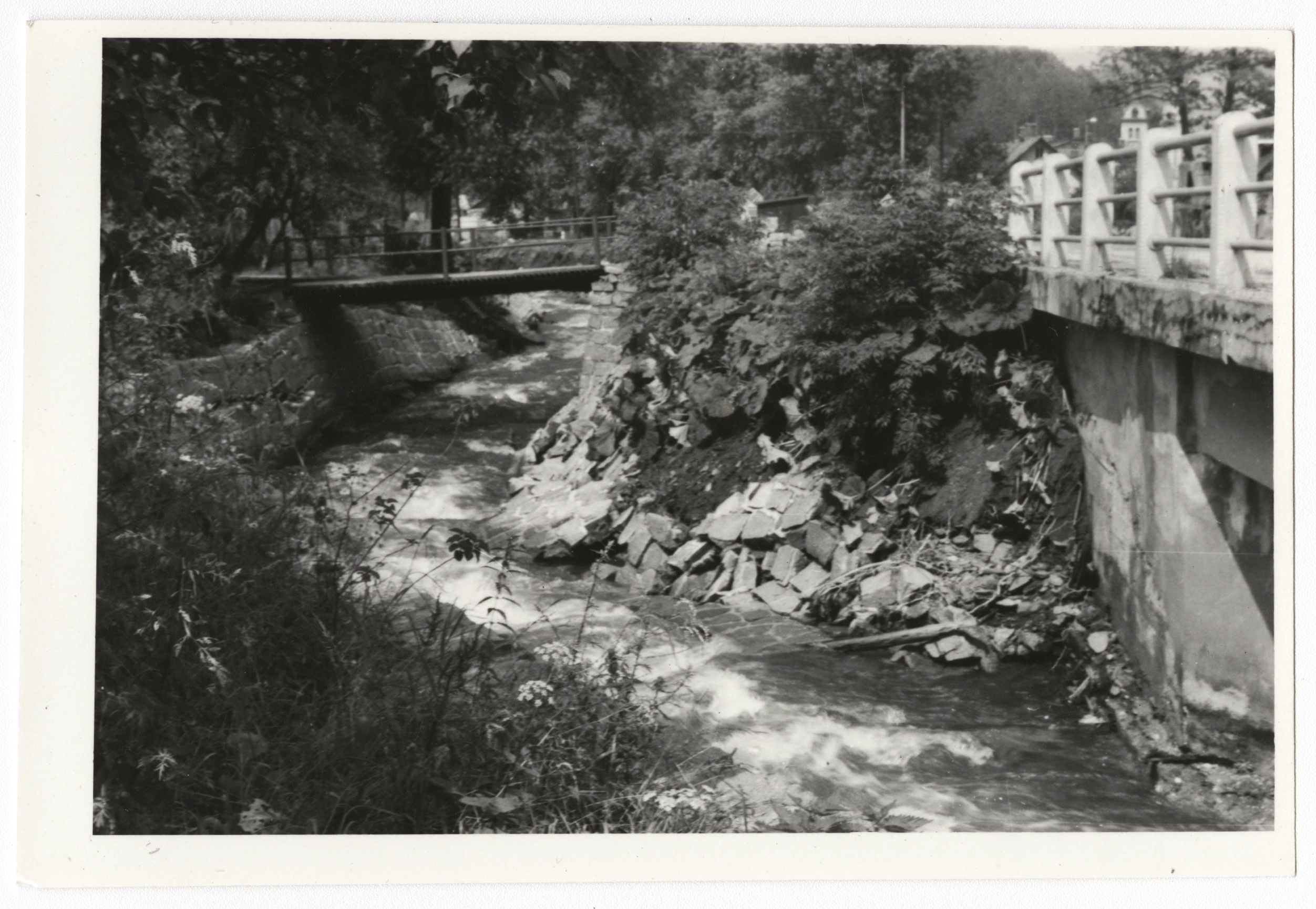 Náhledový obrázek Povodeň r. 1977: Bukovice (čb. fotografie) - 1