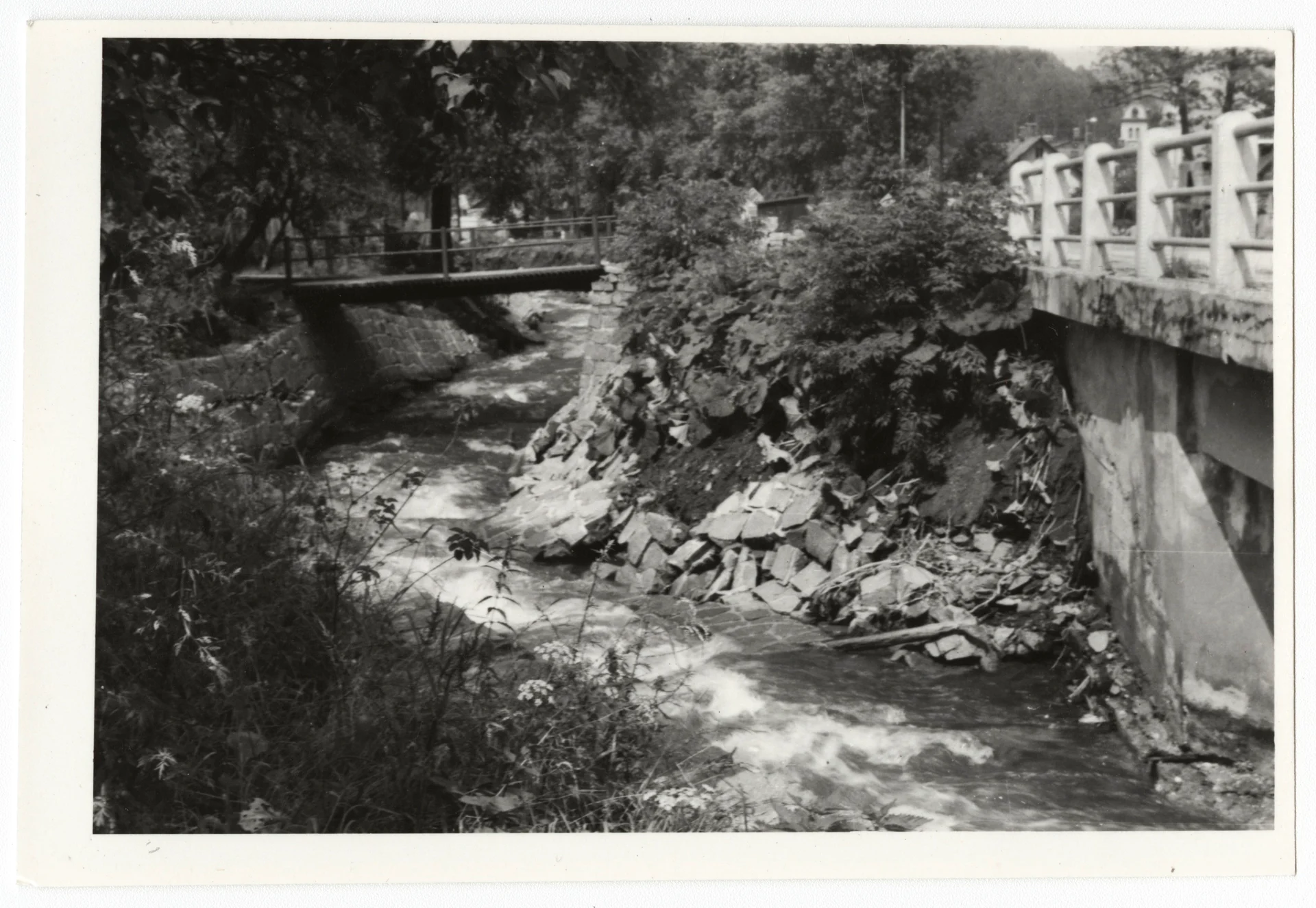 Náhledový obrázek předmětu Povodeň r. 1977: Bukovice (čb. fotografie)