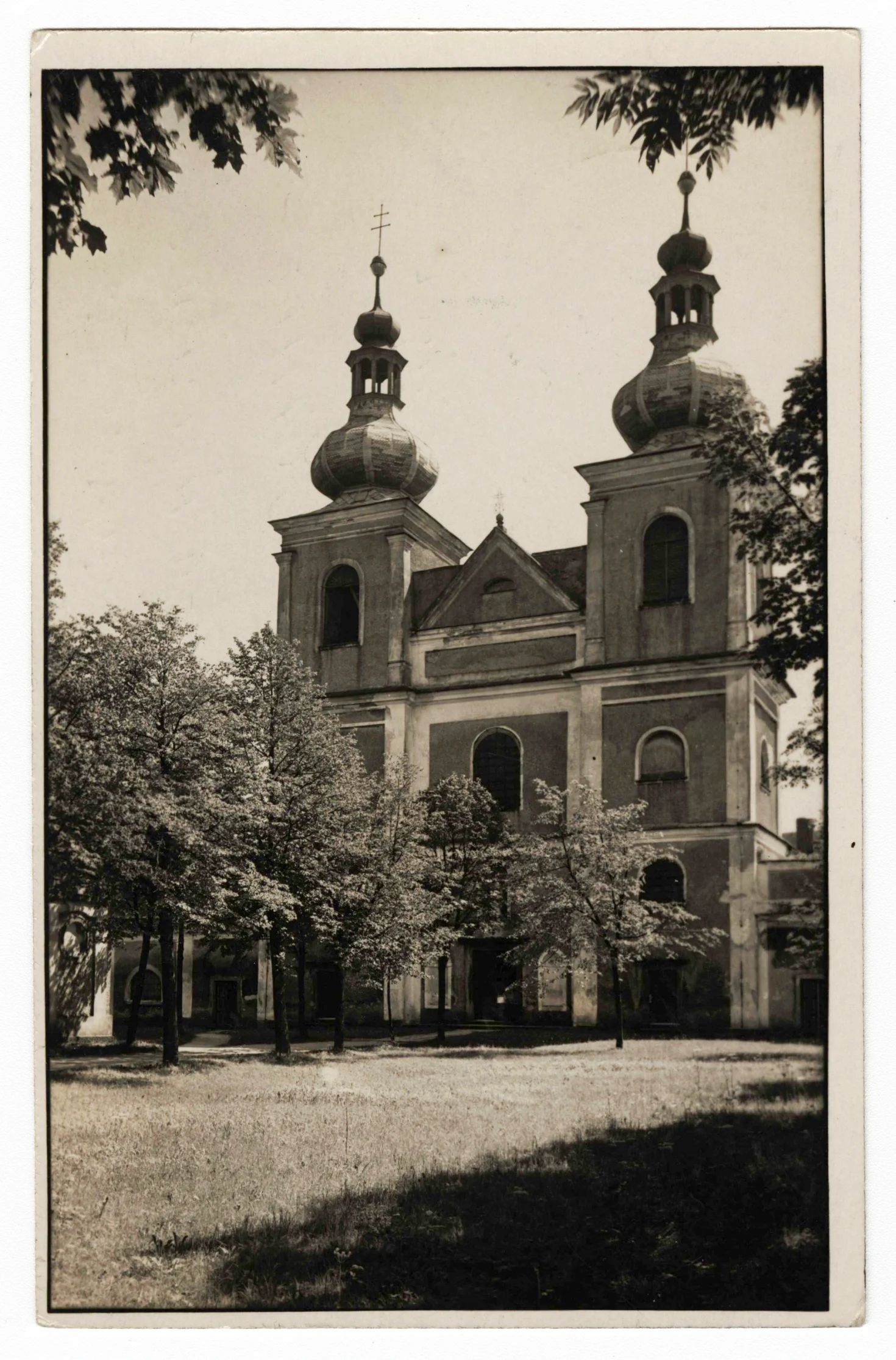 Náhledový obrázek předmětu Hora Matky Boží u Králík (čb. pohlednice)