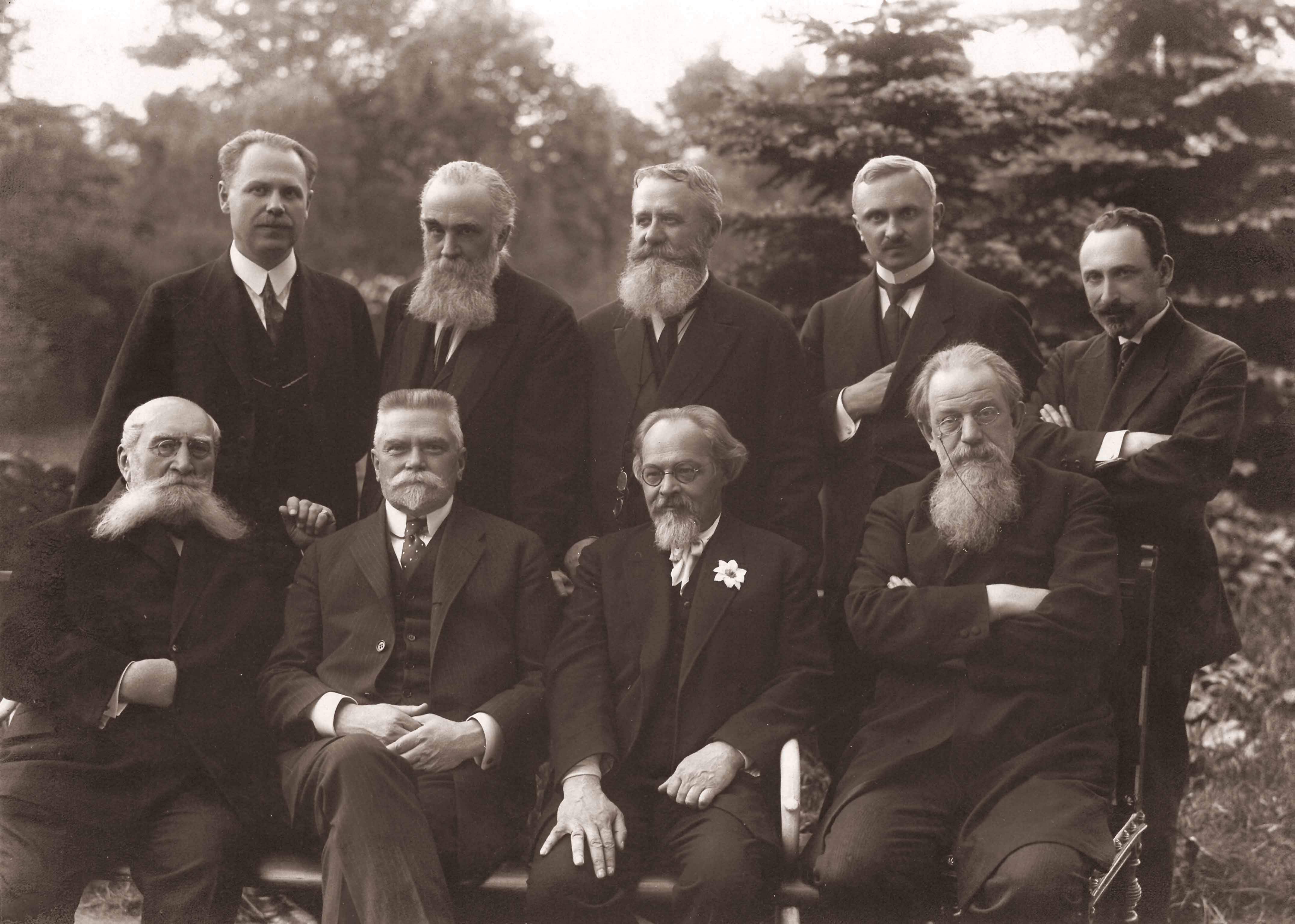 Náhledový obrázek Karel Kramář s výborem ruských spisovatelů a novinářů - 1