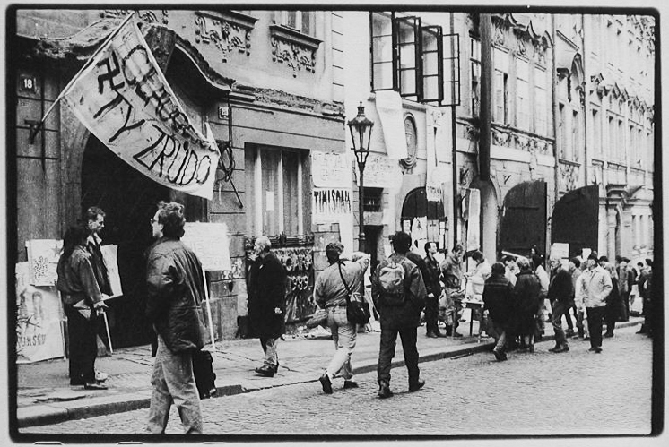 Náhledový obrázek Nerudova ul. - události Rumunsko - 1