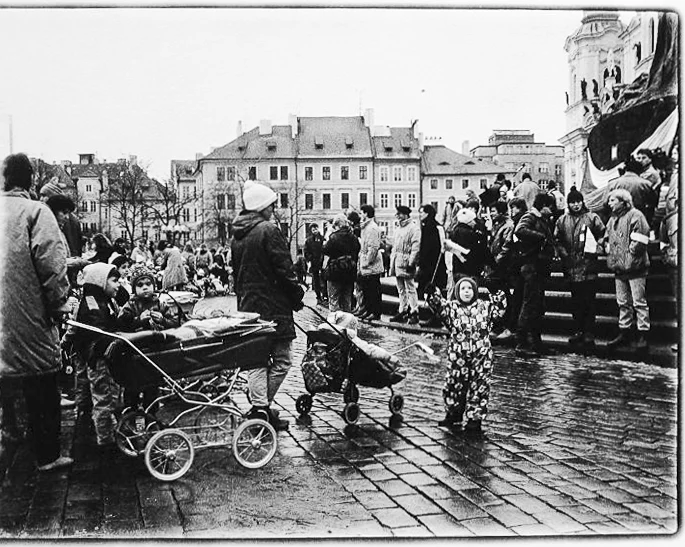 Obrázek Staroměstské náměstí, generální stávka 27.11.