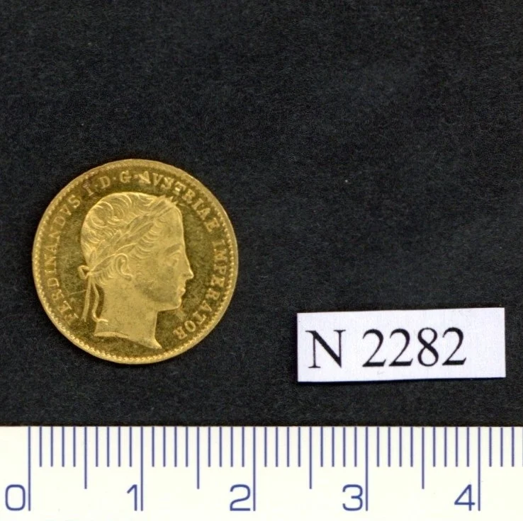 Náhledový obrázek předmětu Korunovační peníz - Ferdinand V.