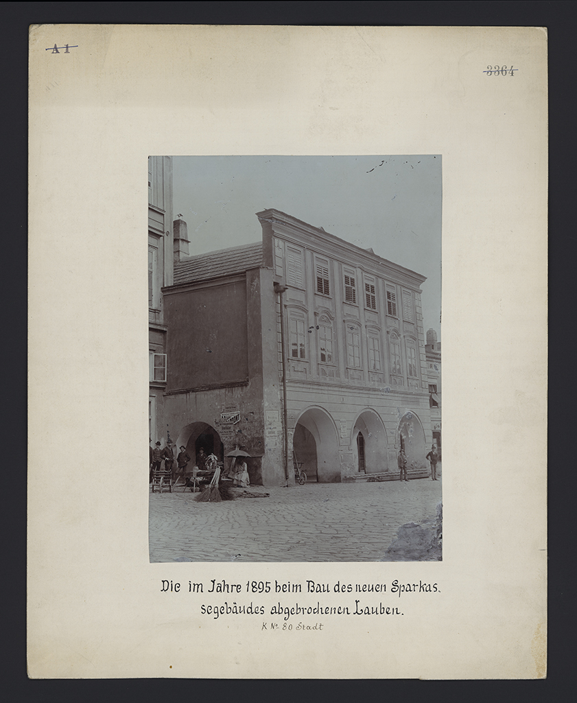 Náhledový obrázek Fotografie posledního podloubí ve Šternberku - 1