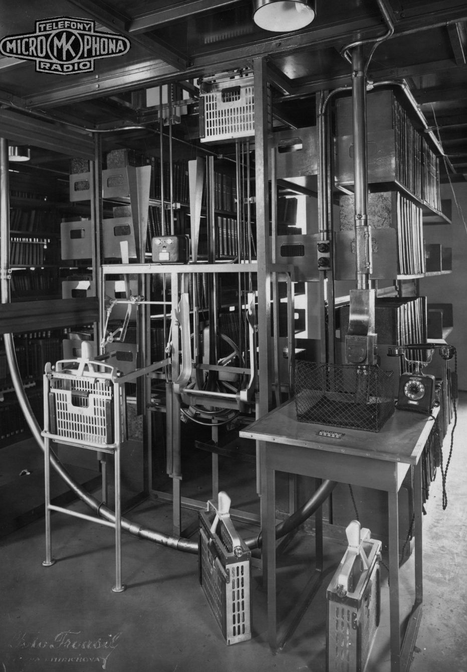 Náhledový obrázek Automatické zařízení na dopravu knih - 1