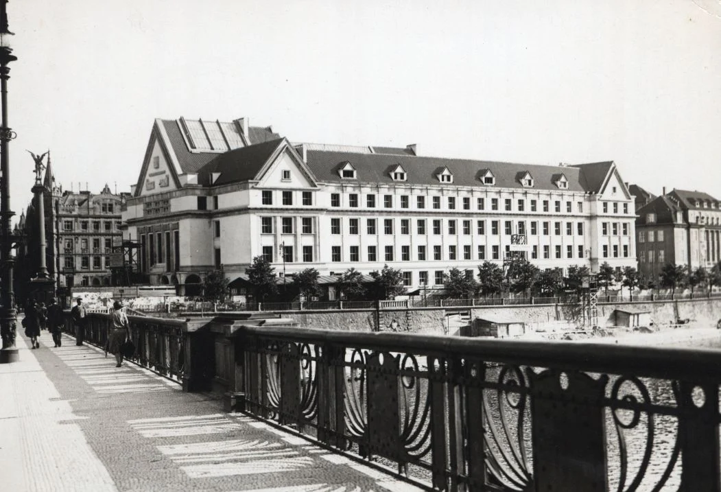 Náhledový obrázek předmětu Novostavba Právnické fakulty University Karlovy