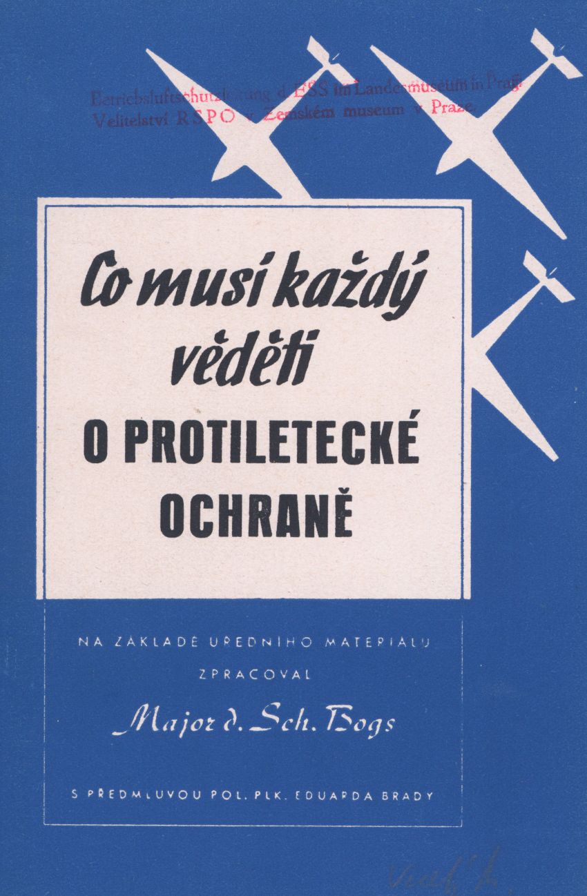 Náhledový obrázek Brožura: Co musí každý věděti o protiletecké ochraně - 1