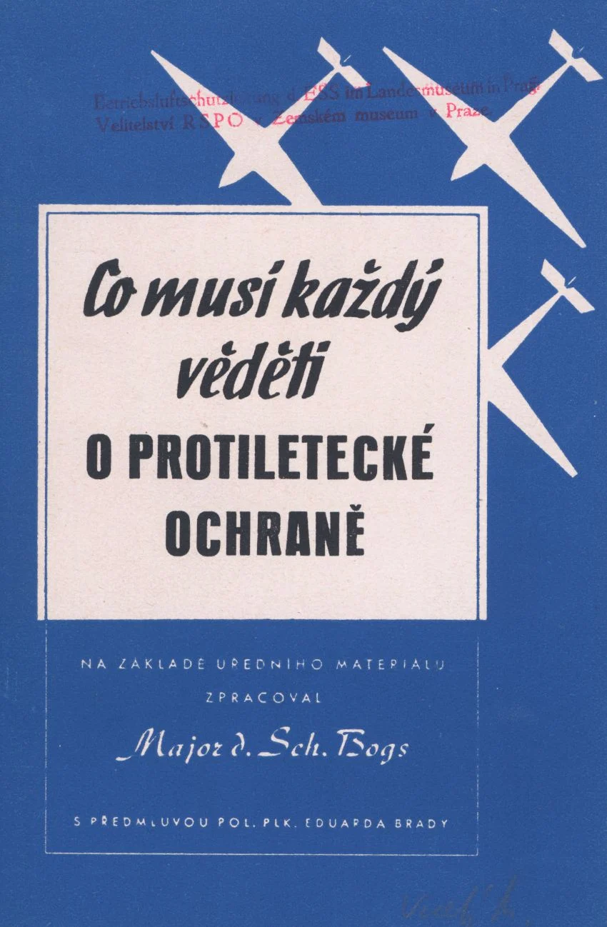Náhledový obrázek předmětu Brožura: Co musí každý věděti o protiletecké ochraně