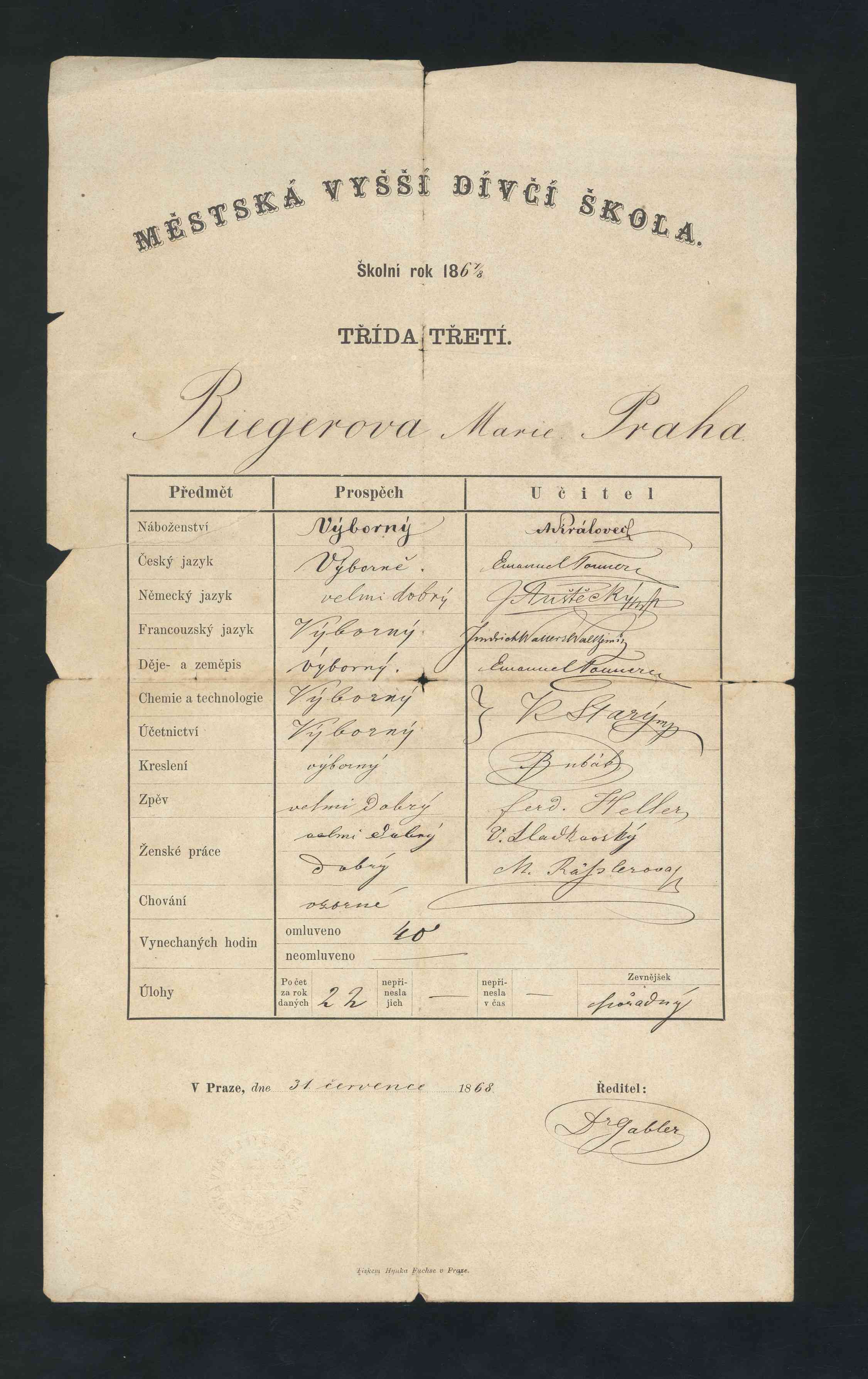 Náhledový obrázek Výroční vysvědčení z III. třídy Městské vyšší dívčí školy, Marie Červinková-Riegrová - 1
