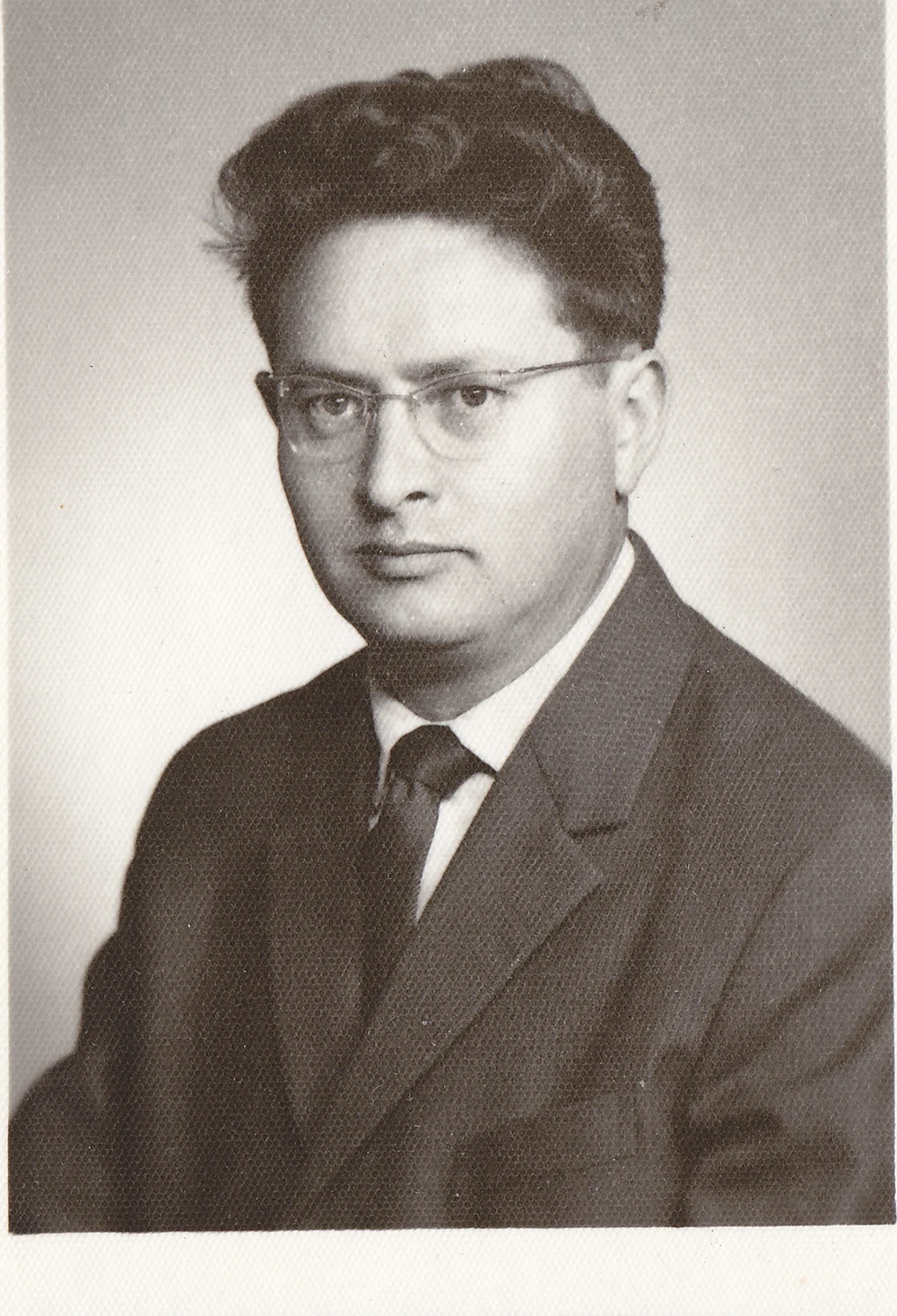 Náhledový obrázek předmětu PhDr. Ladislav Pallas CSc.