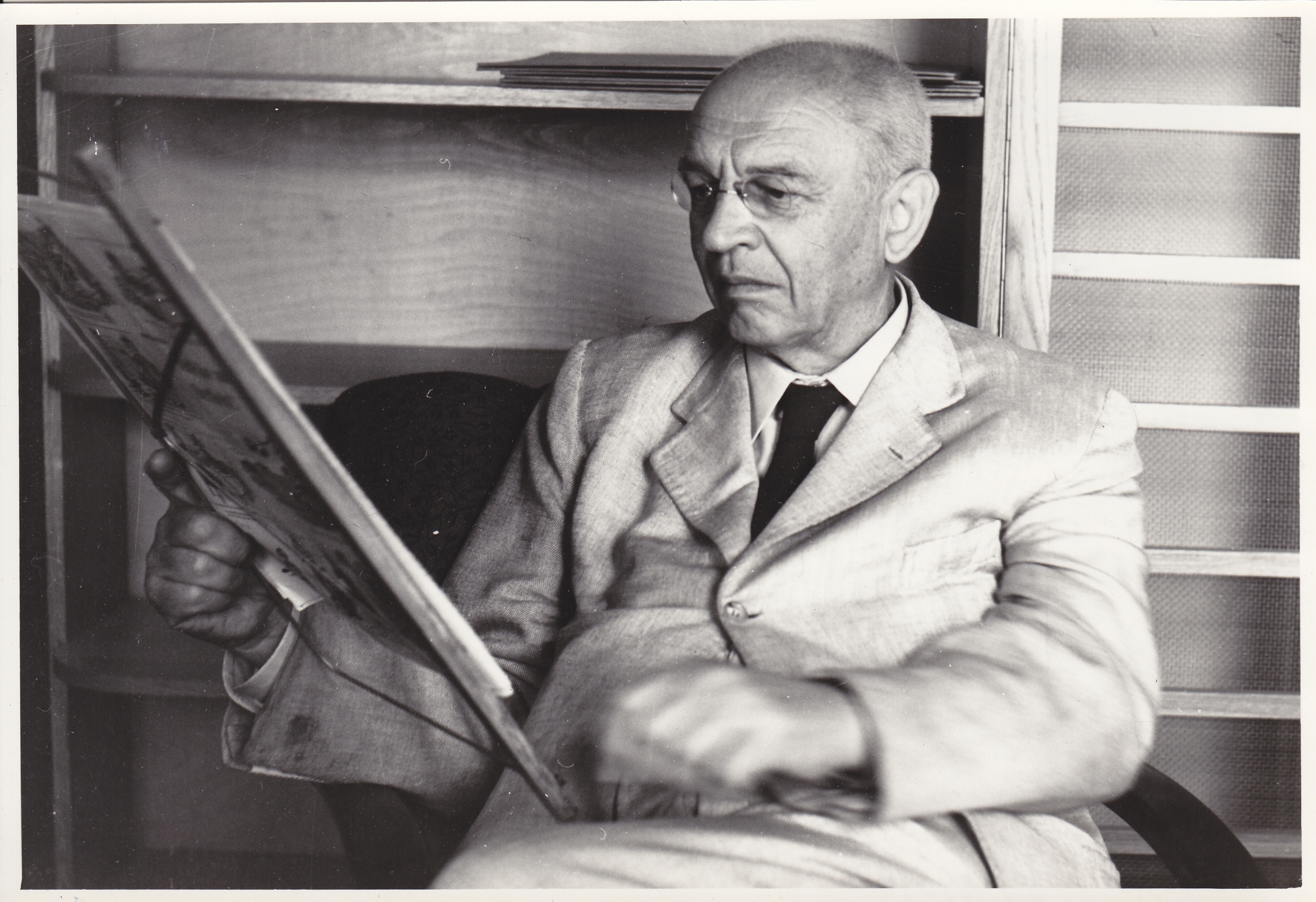 Náhledový obrázek Fotografie - Prof. Ferdinand Pax na návštěvě Slezského ústavu - 7